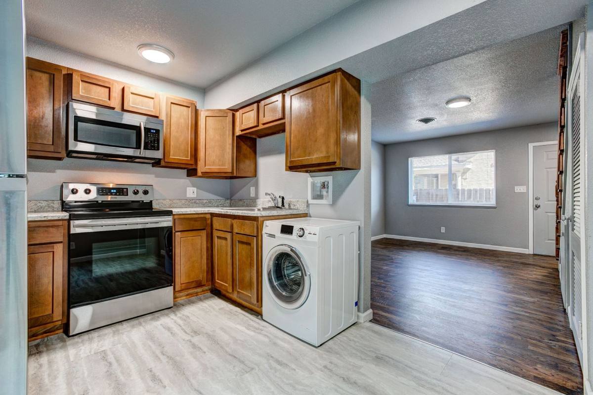 Townhouse for rent at 526 S Howes, Fort Collins, CO 80521