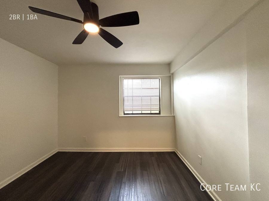 Apartment for rent at 4903 Walnut St #2, Kansas City, MO 64112