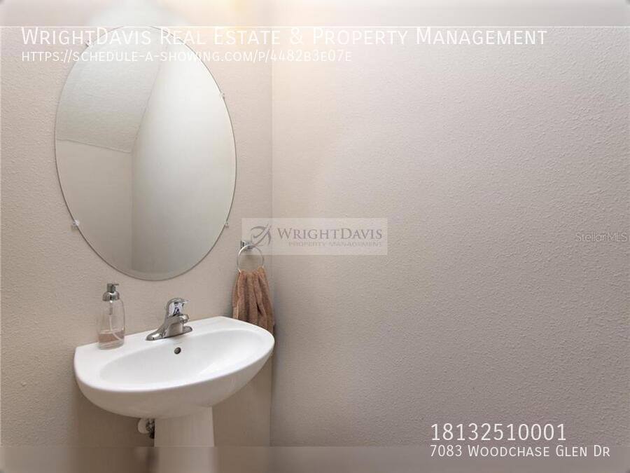 Townhouse for rent at 7083 Woodchase Glen Dr, Riverview, FL 33578