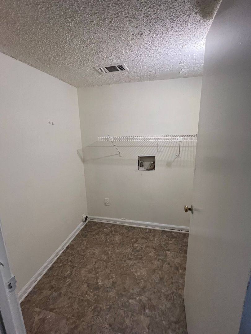 Apartment for rent at 2633 Dorian Dr, Snellville, GA 30078