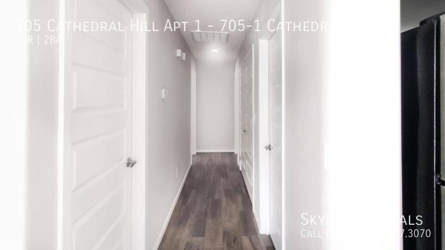Apartment for rent at 705 Cathedral Hill #1, Edinburg, TX 78541