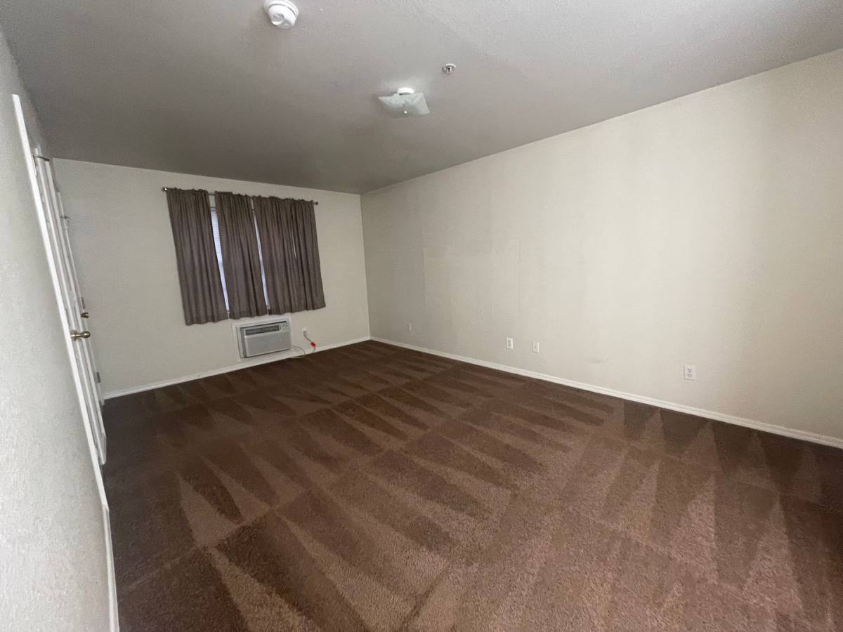Apartment for rent at 200 Golf View Dr, Branson, MO 65616