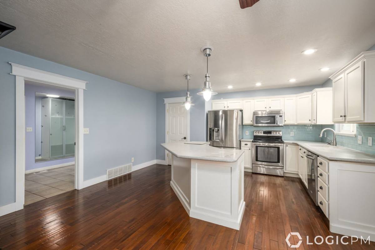 House for rent at 376 W Concord Place, Saratoga Springs, UT 84045