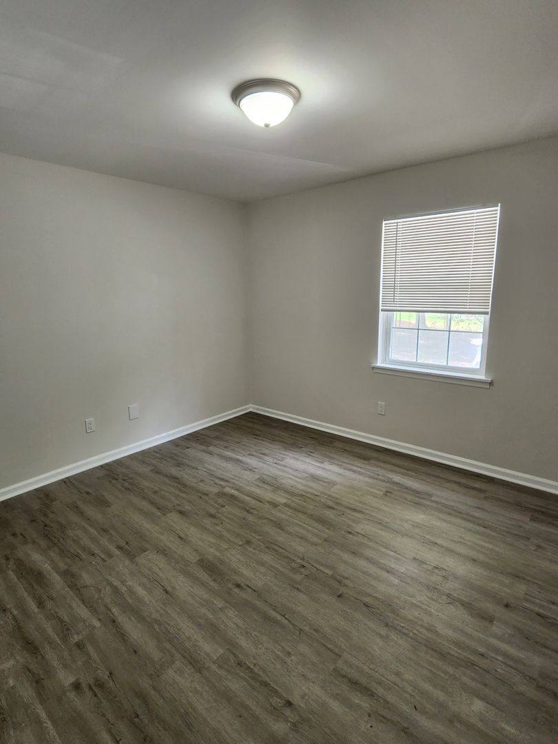 Apartment for rent at 612 Davie Ave, Statesville, NC 28677