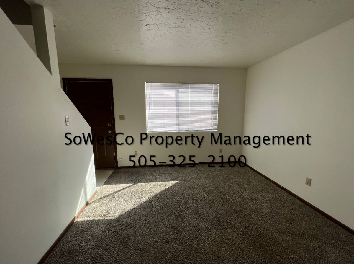 House for rent at 824 Vine Ave, Farmington, NM 87401