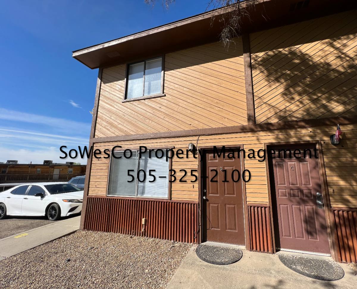 House for rent at 824 Vine Ave, Farmington, NM 87401