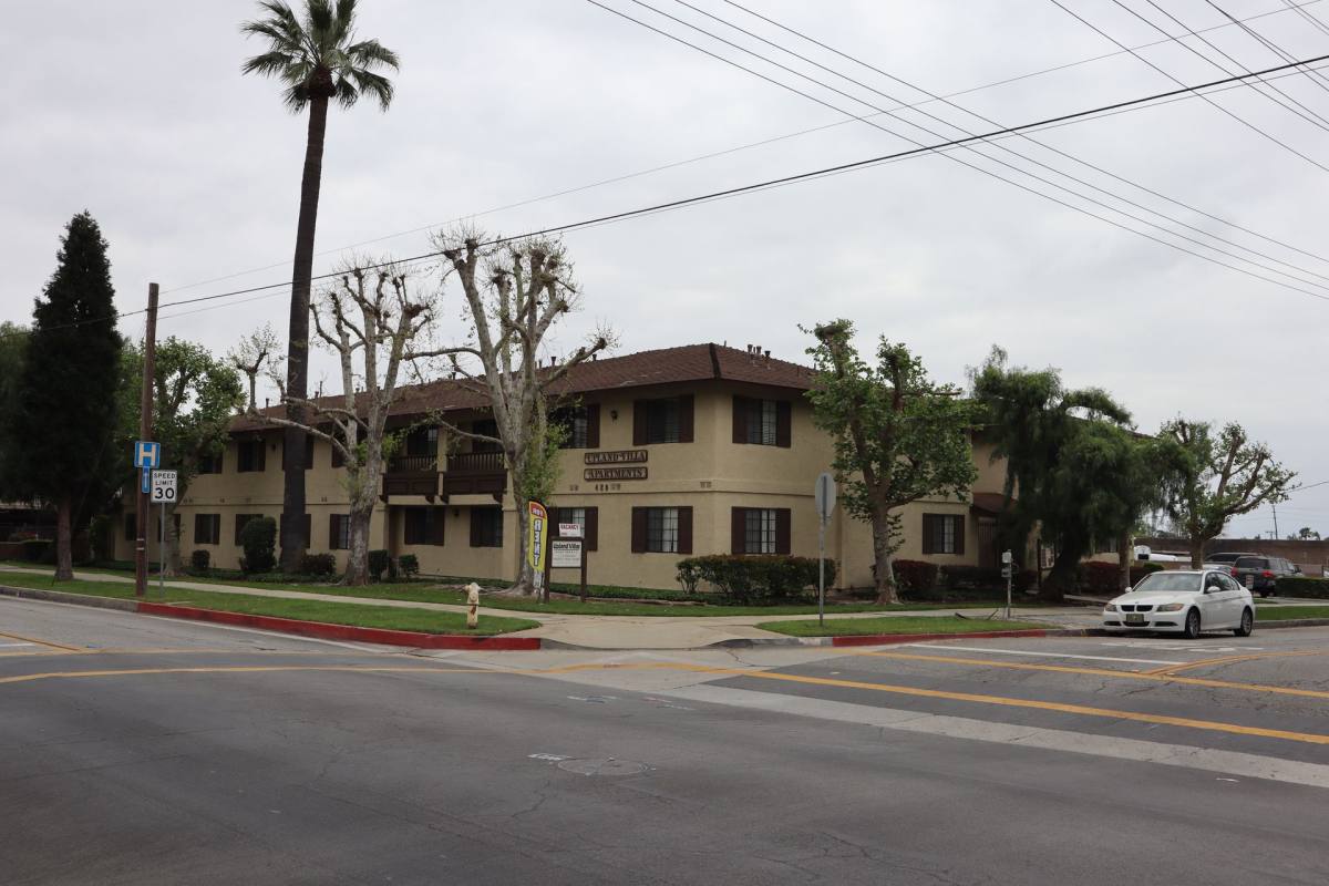 Apartment for rent at 420 E 7th St, Upland, CA 91786
