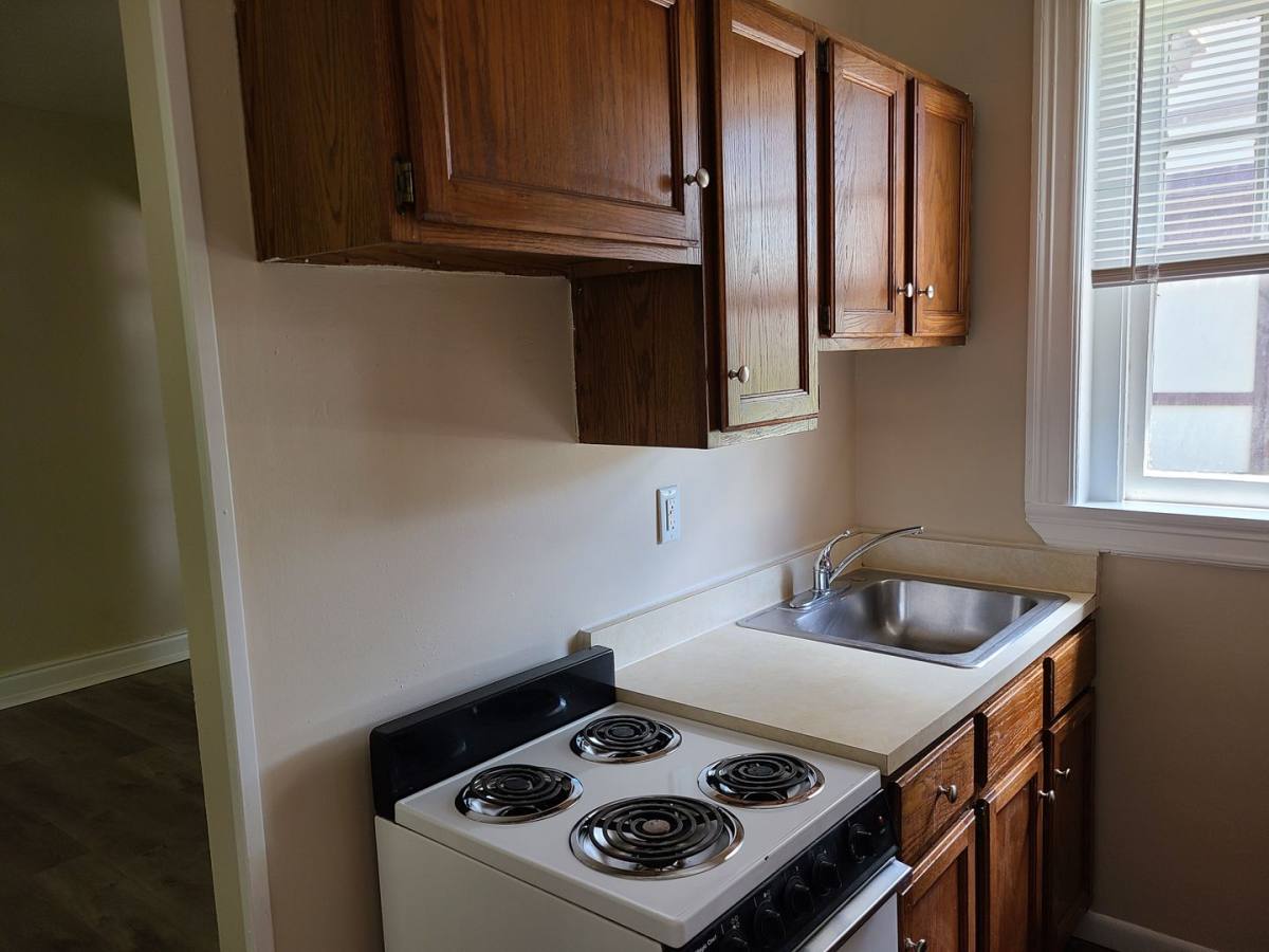 Apartment for rent at 593 Park Ave #8, Rochester, NY 14607