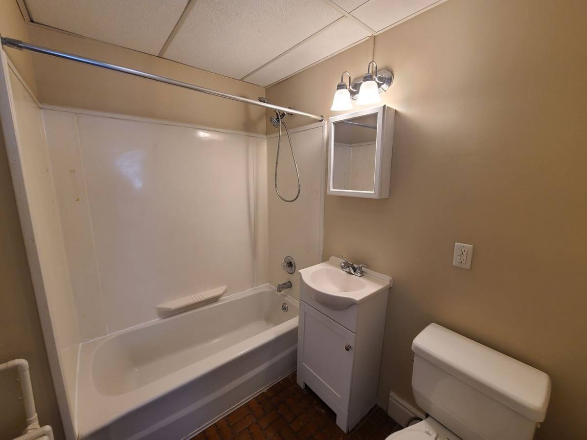 Apartment for rent at 593 Park Ave #8, Rochester, NY 14607