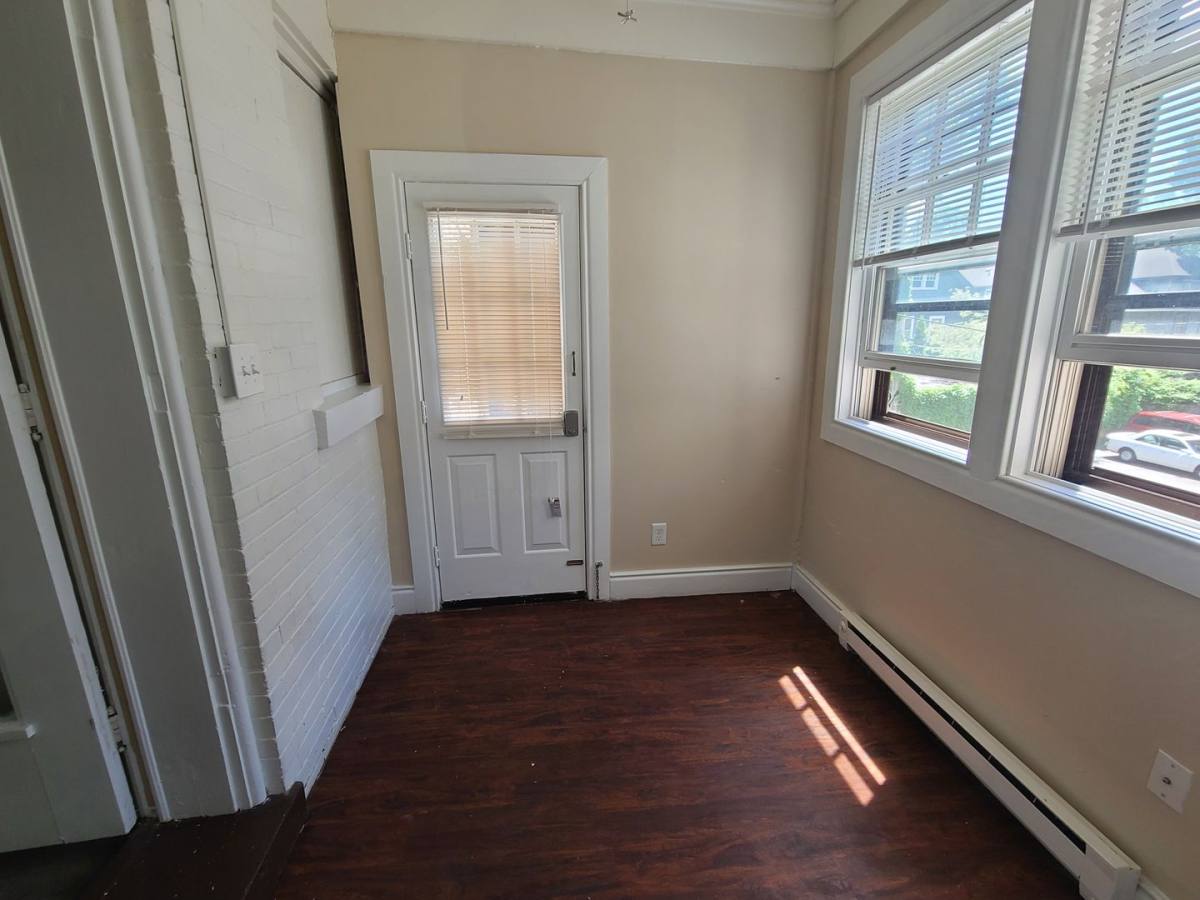 Apartment for rent at 593 Park Ave #8, Rochester, NY 14607