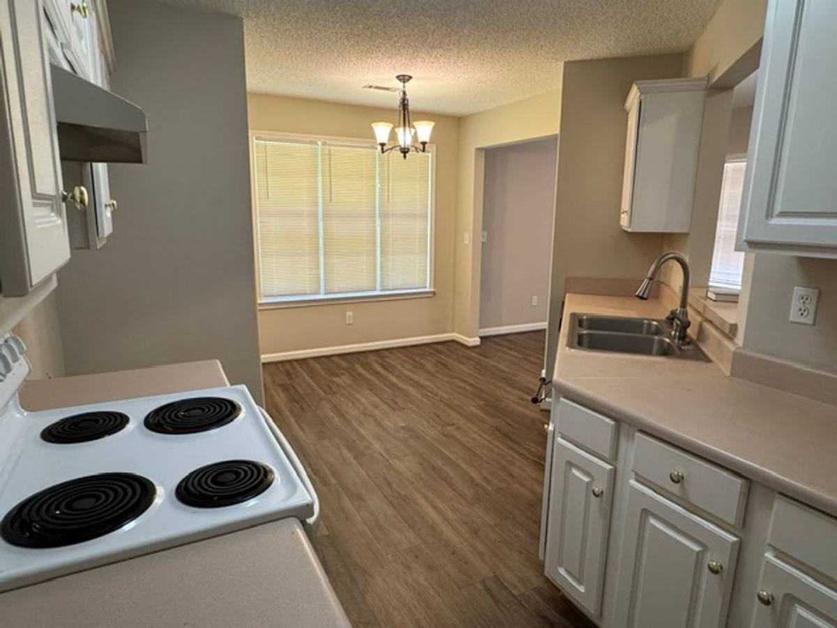 House for rent at 102 Woodstream Trail, Lagrange, GA 30240