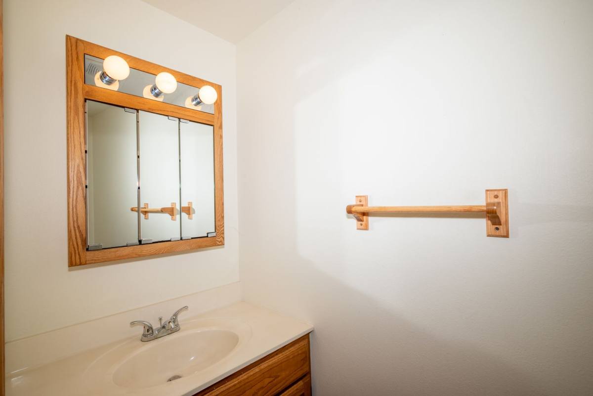 Townhouse for rent at 1338 Mark Ave #4, Tomah, WI 54660