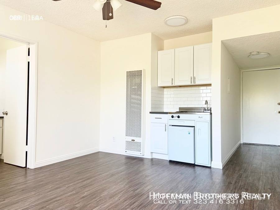 Apartment for rent at 151 N Hoover St #12, Los Angeles, CA 90004