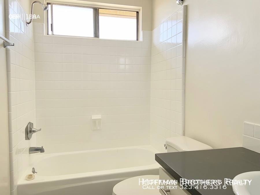 Apartment for rent at 151 N Hoover St #12, Los Angeles, CA 90004