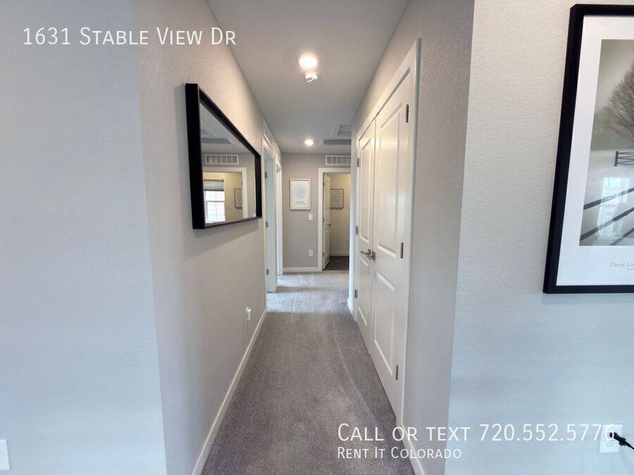 House for rent at 1631 Stable View Dr, Castle Rock, CO 80108