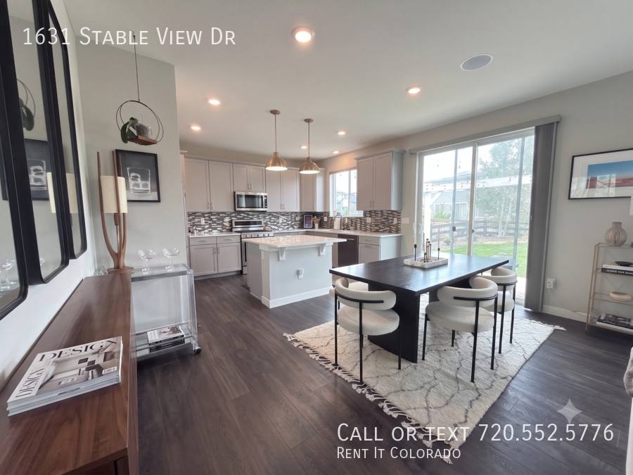 House for rent at 1631 Stable View Dr, Castle Rock, CO 80108