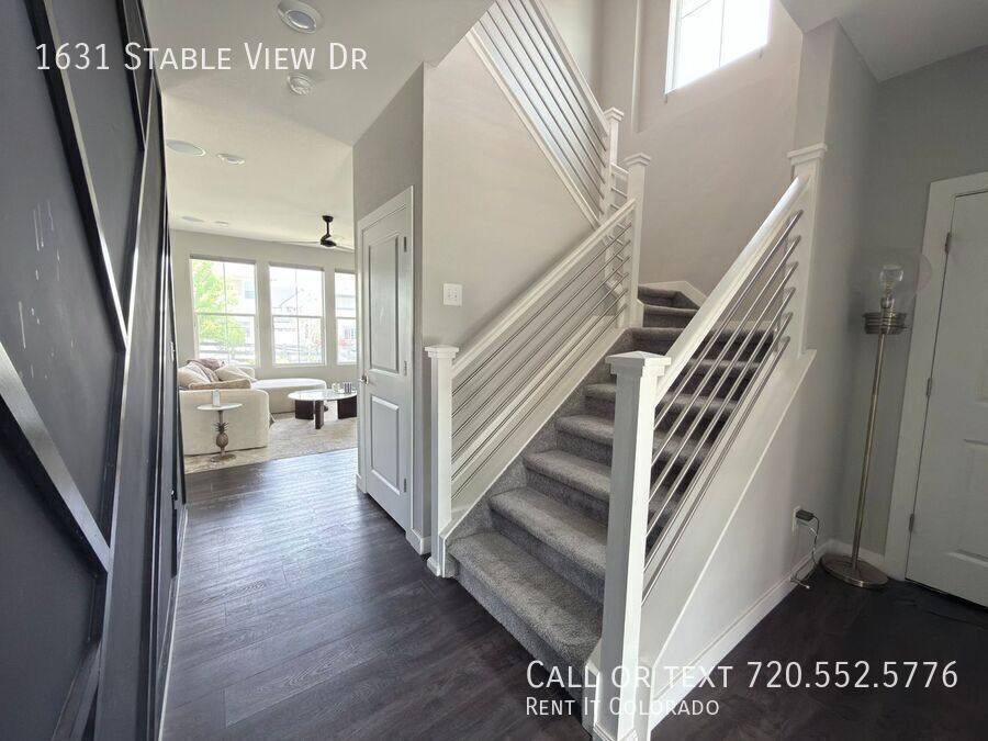 House for rent at 1631 Stable View Dr, Castle Rock, CO 80108