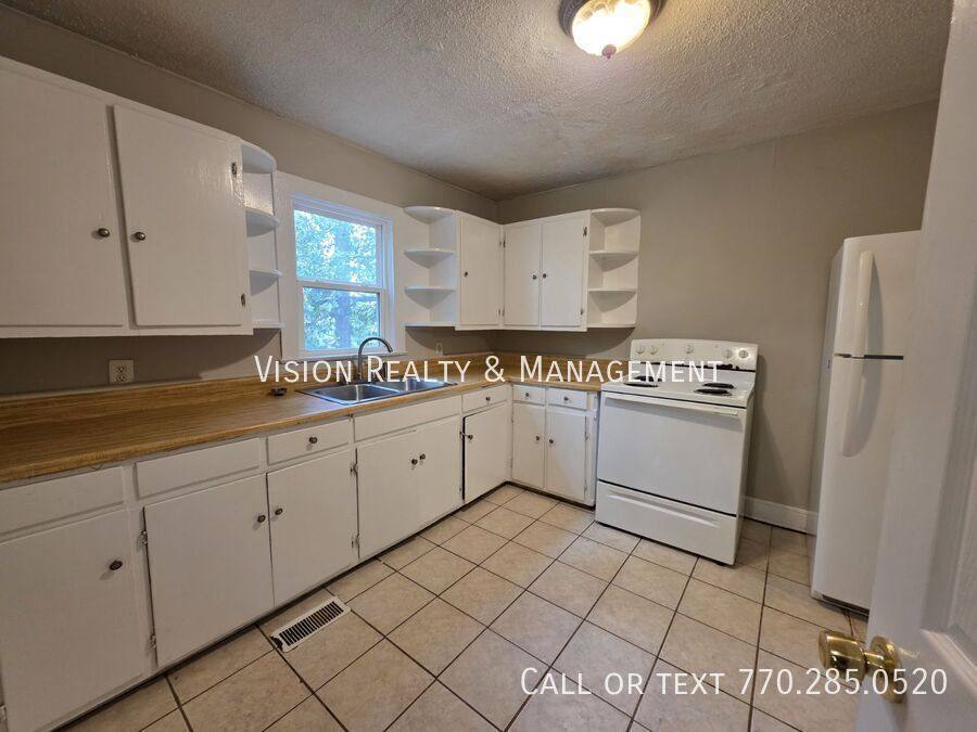 House for rent at 123 Tuggle St, Carrollton, GA 30117