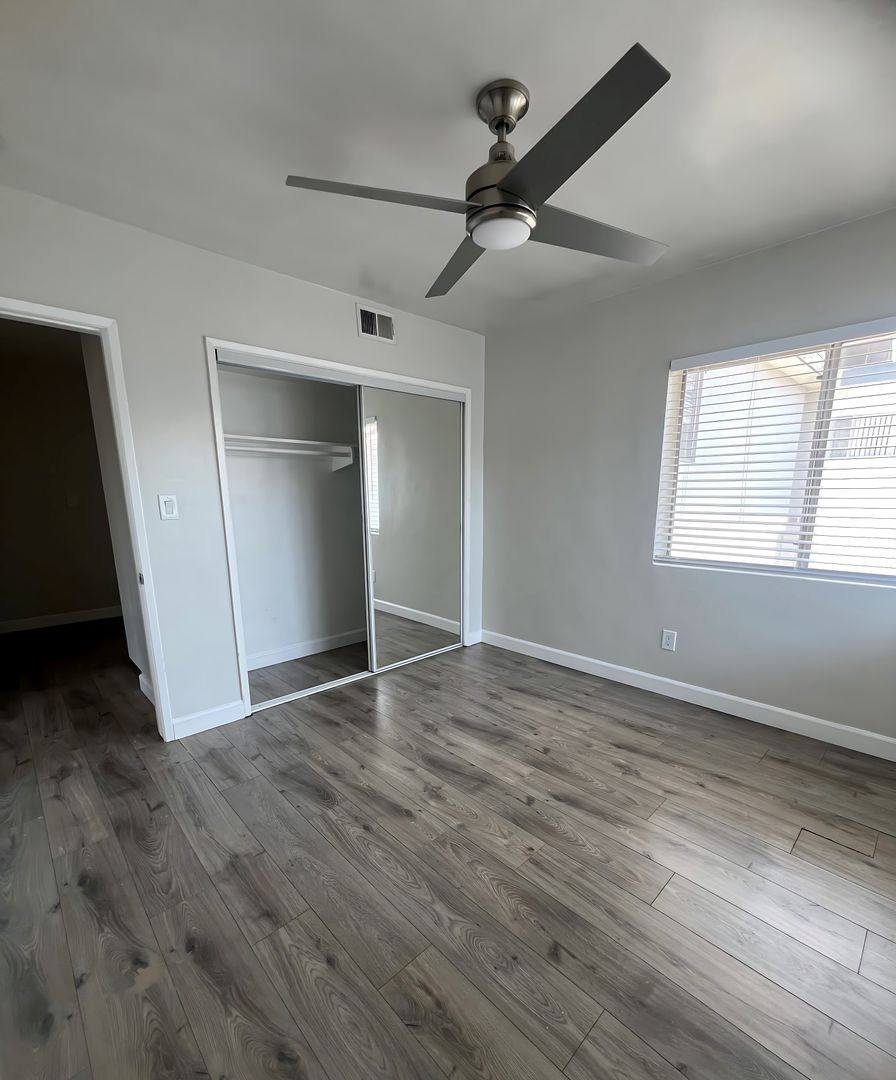 Apartment for rent at 212 W Plymouth St, Inglewood, CA 90302
