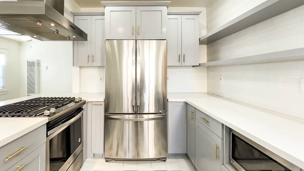 Apartment for rent at 1020 N Kingsley Dr, Los Angeles, CA 90029
