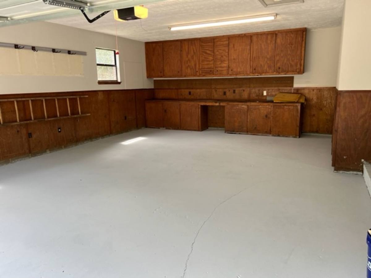 House for rent at 1551-A Clendenen Rd, Maryville, TN 37801