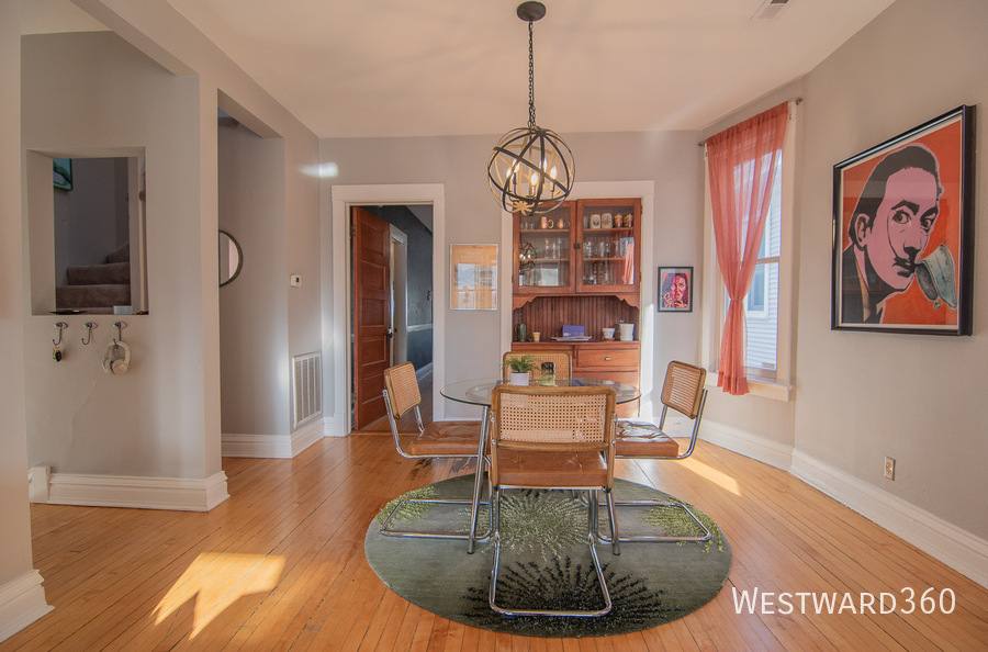 Apartment for rent at 3707 N Bosworth Ave #2, Chicago, IL 60613