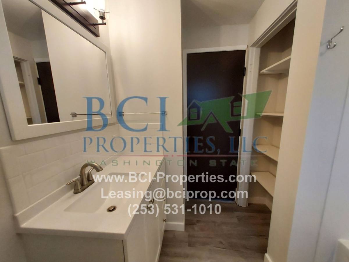 House for rent at 8811 Forest Ave SW, Lakewood, WA 98499