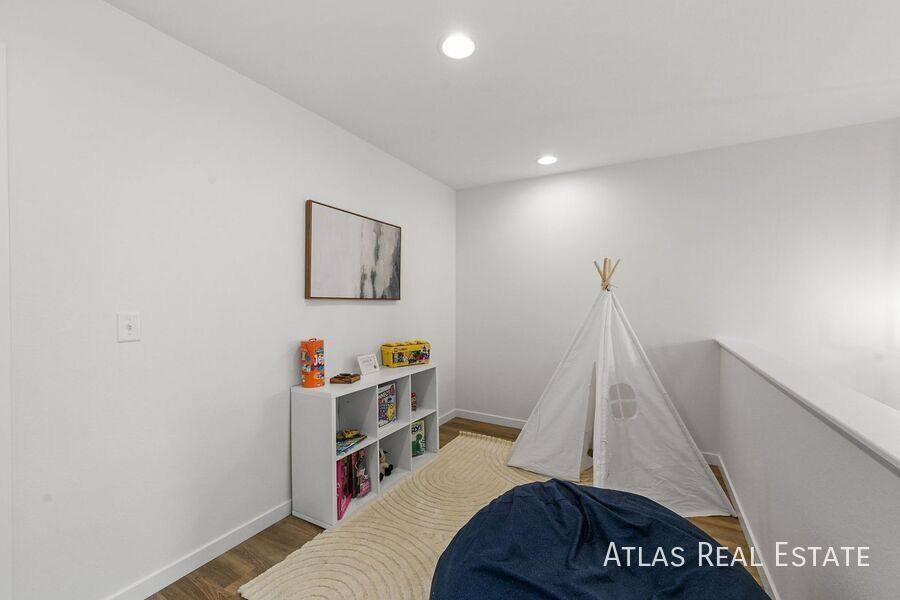 Townhouse for rent at 9001 E 14th Ave, Aurora, CO 80010