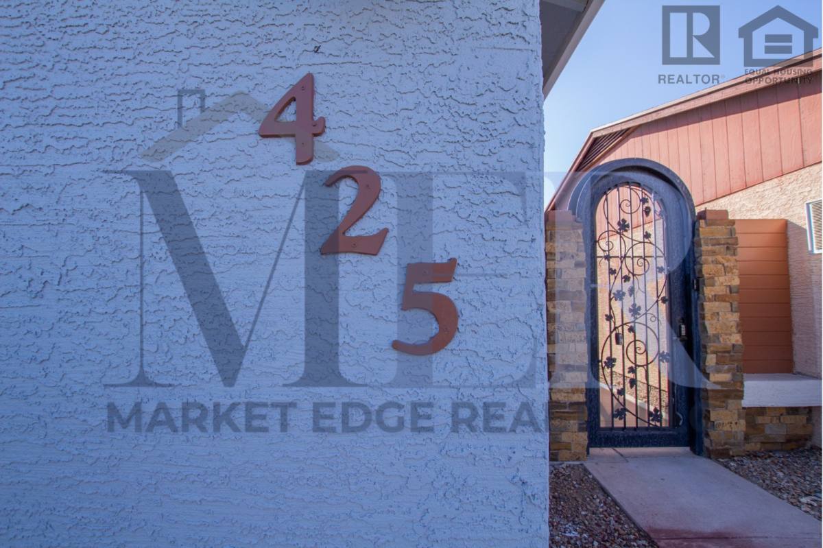 House for rent at 425 E Marco Polo Rd, Phoenix, AZ 85024
