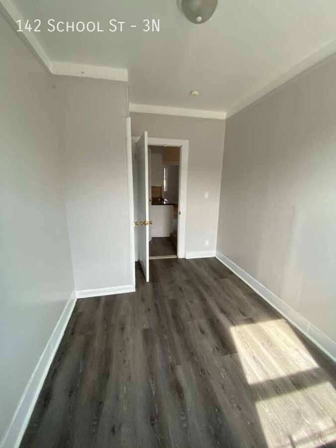 Apartment for rent at 142 School St #3N, Yonkers, NY 10701