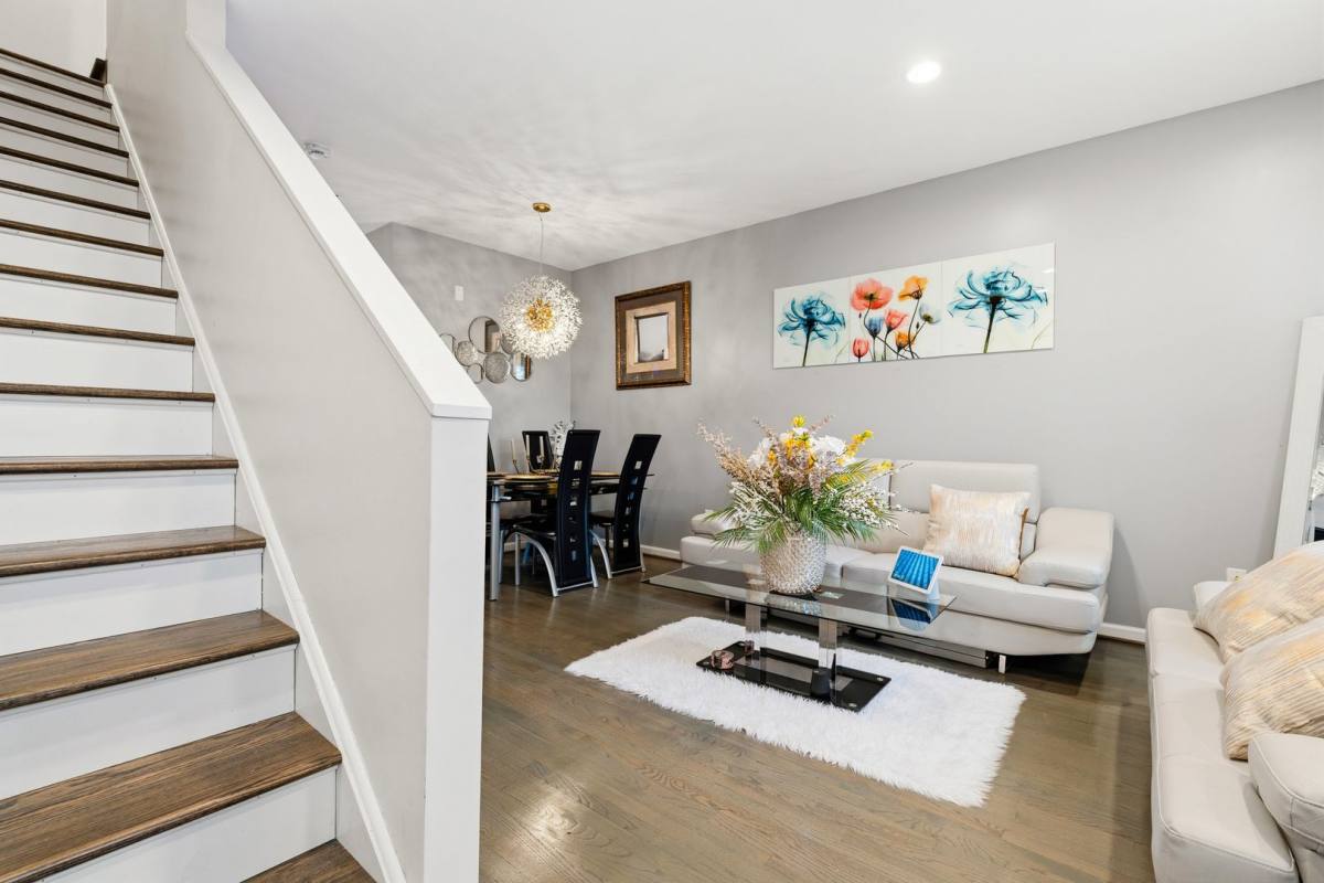House for rent at 4285 S Capitol St SW, Washington, DC 20032