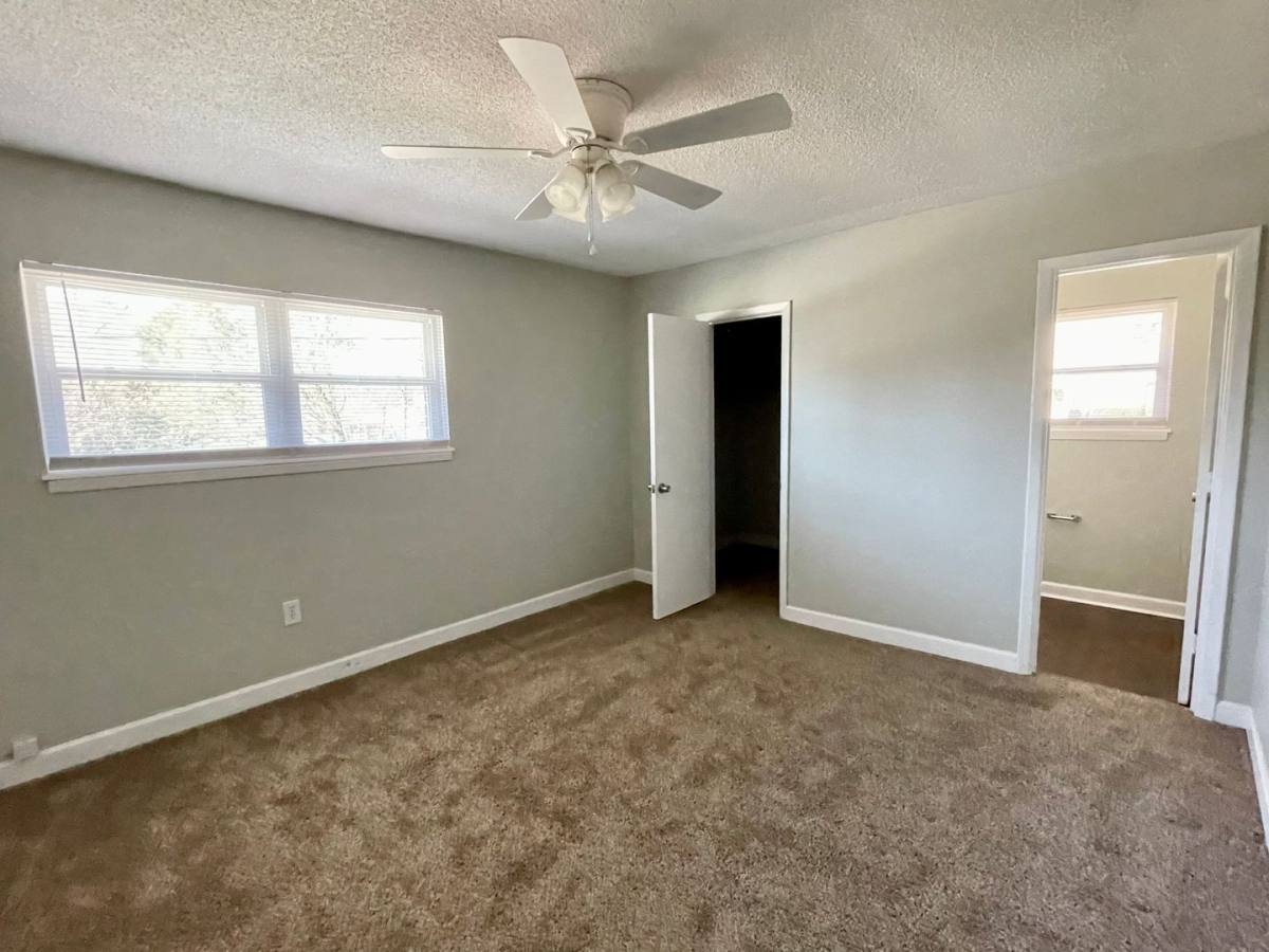 Townhouse for rent at 1100 Skyland Ave, Columbia, SC 29210