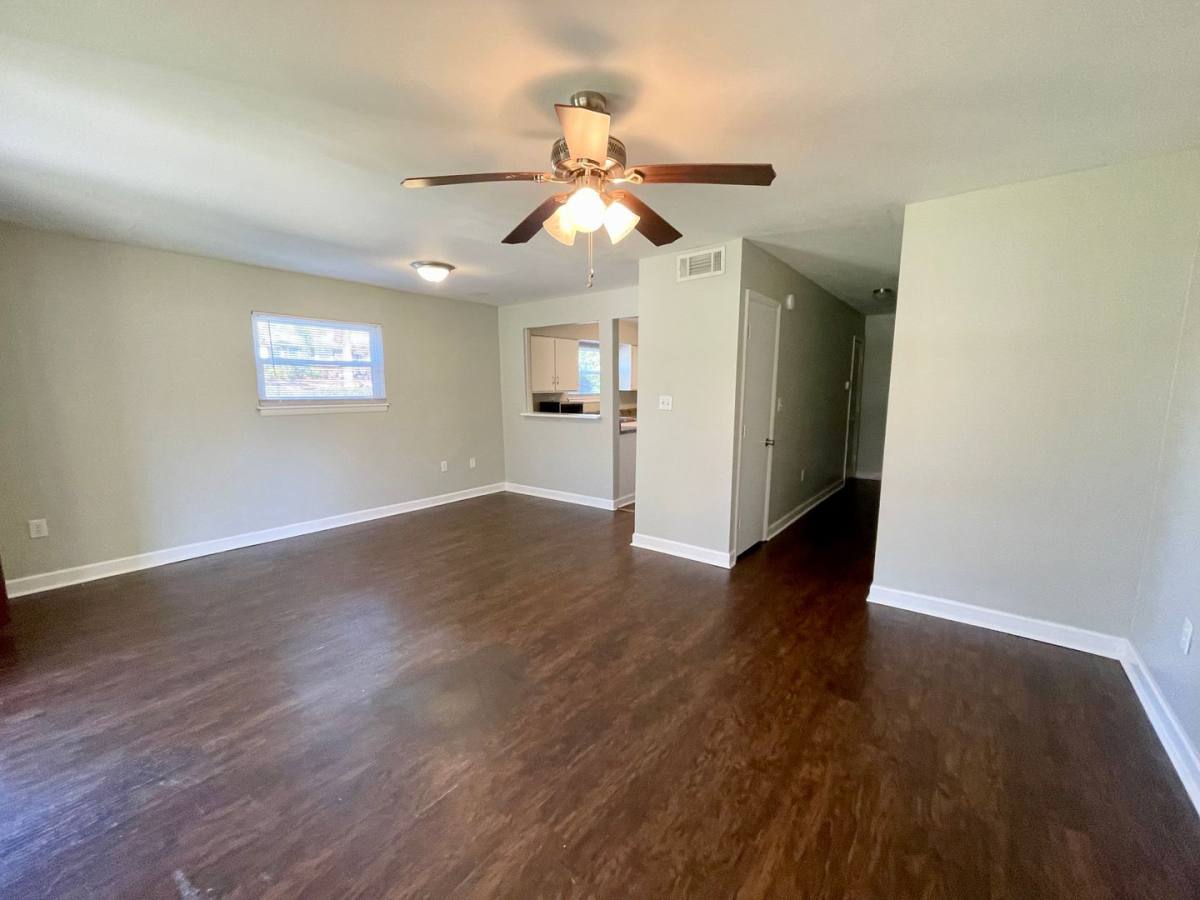Townhouse for rent at 1100 Skyland Ave, Columbia, SC 29210