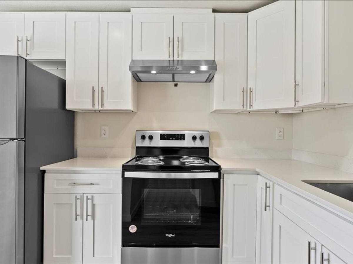 Apartment for rent at 30 N Sheppard Place, Kennewick, WA 99336