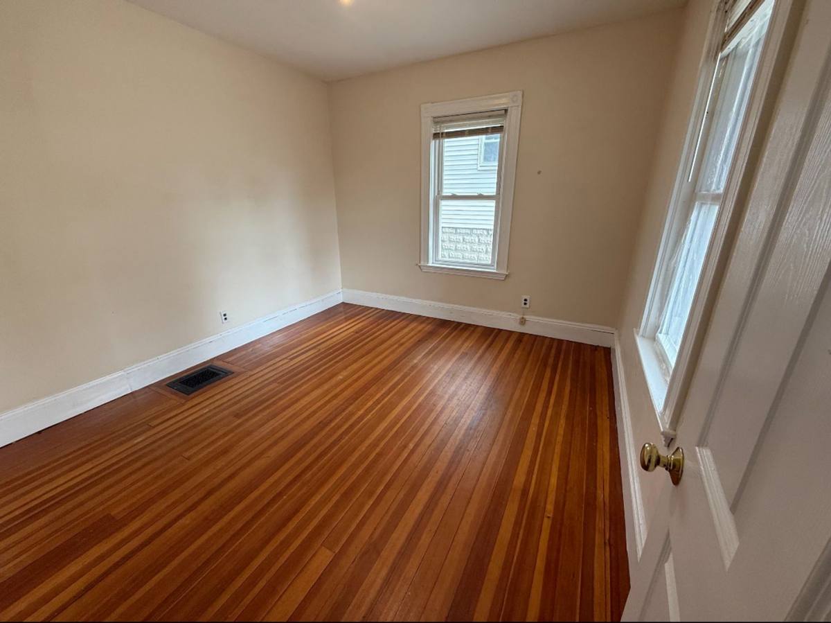 Apartment for rent at 39 Porter St, Somerville, MA 02143