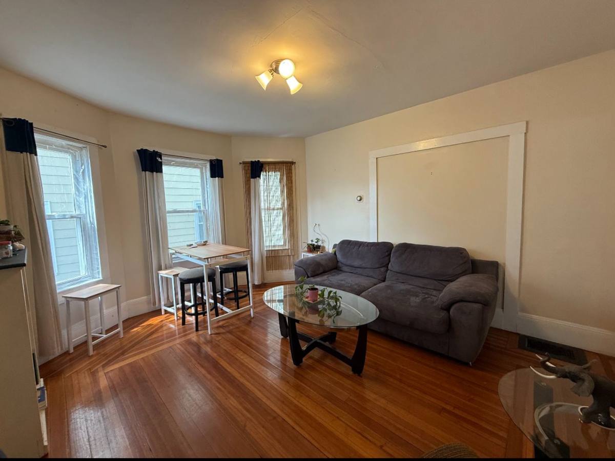 Apartment for rent at 39 Porter St, Somerville, MA 02143