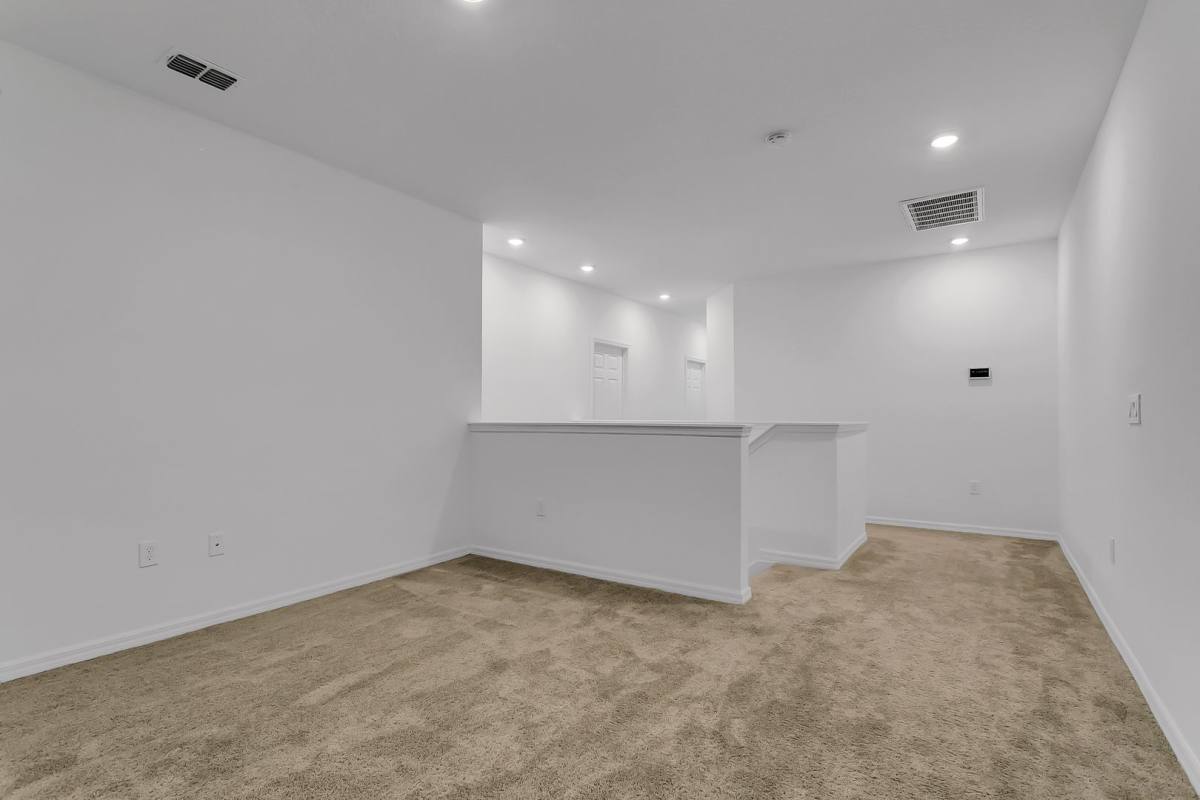 Townhouse for rent at 15067 Willow Arbor Circle, Orlando, FL 32824
