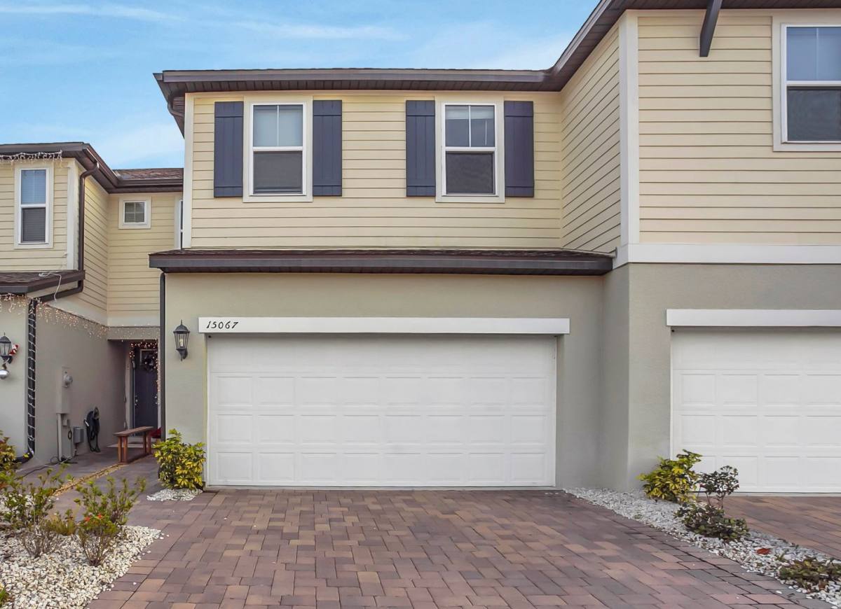 Townhouse for rent at 15067 Willow Arbor Circle, Orlando, FL 32824