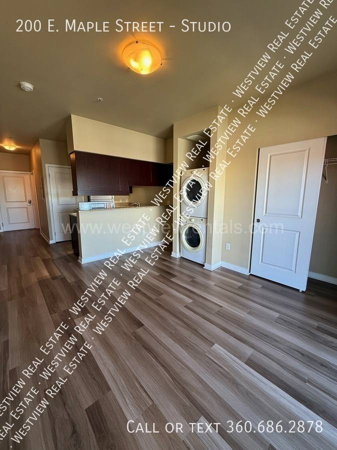 Apartment for rent at 200 E Maple St, Bellingham, WA 98225
