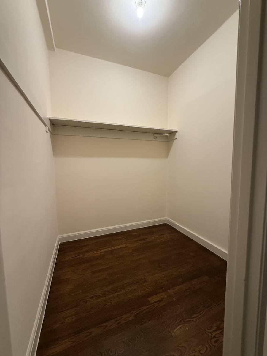 Apartment for rent at 1860 Jackson St #201, San Francisco, CA 94109