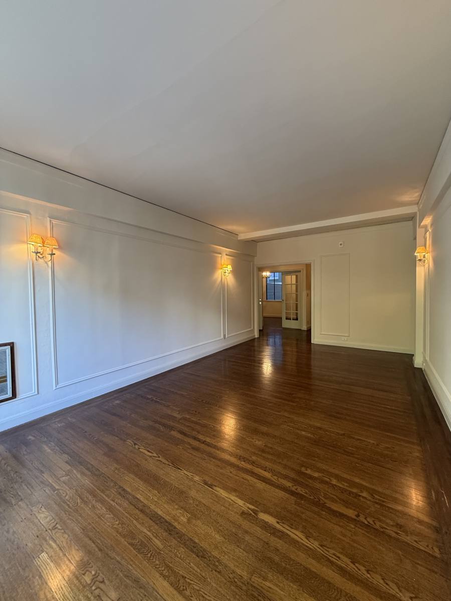 Apartment for rent at 1860 Jackson St #201, San Francisco, CA 94109