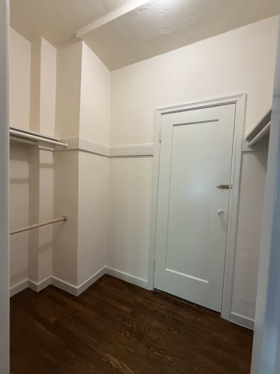 Apartment for rent at 1860 Jackson St #201, San Francisco, CA 94109