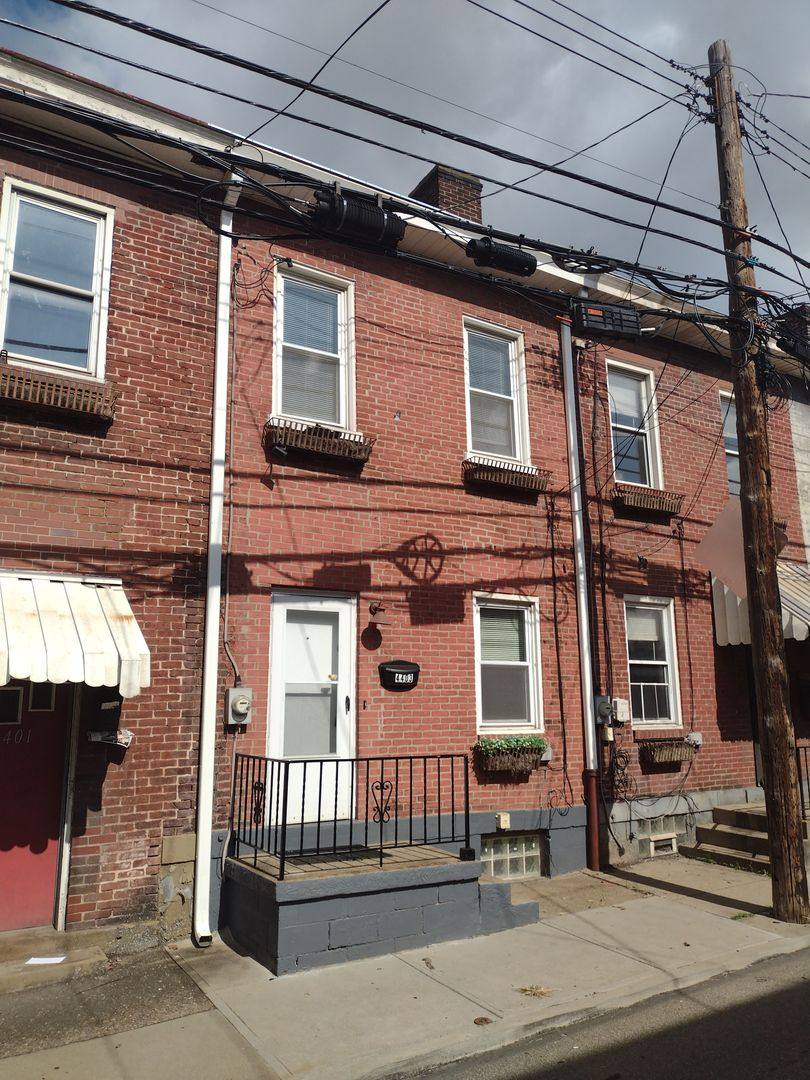 House for rent at 4403 Davison St, Pittsburgh, PA 15201