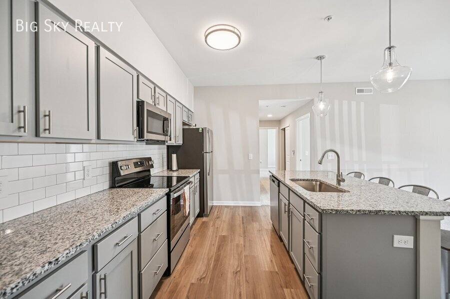Apartment for rent at 307 W Johnstown Rd #301, Columbus, OH 43230