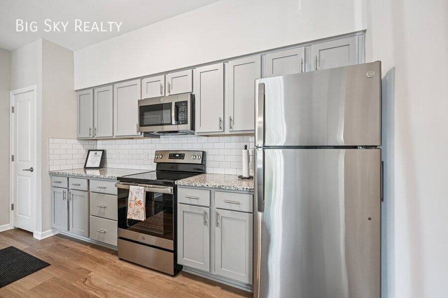 Apartment for rent at 307 W Johnstown Rd #301, Columbus, OH 43230