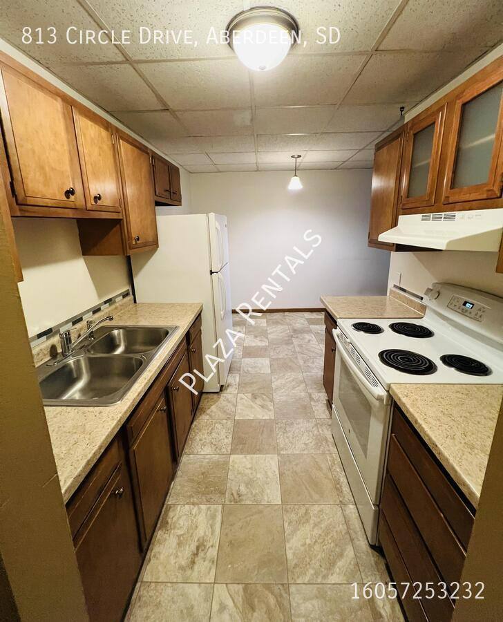 Apartment for rent at 505 S Washington St #4, Aberdeen, SD 57401