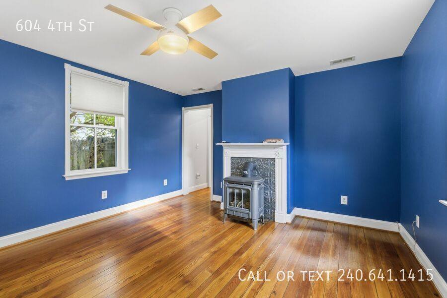 House for rent at 604 4th St, Laurel, MD 20707