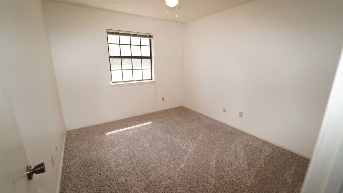 Apartment for rent at 511 W Oak #14, Weatherford, TX 76086