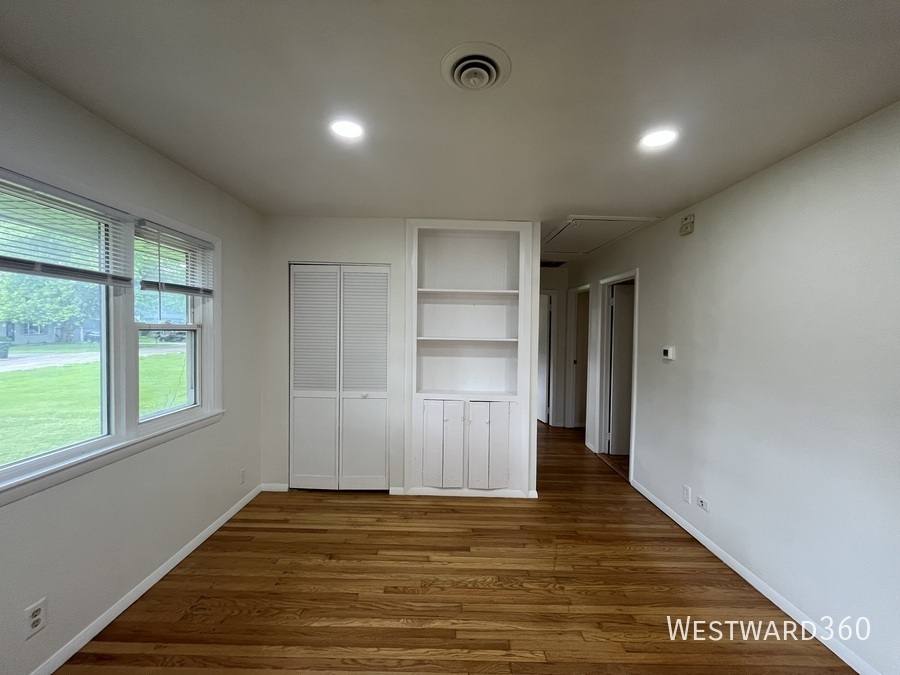 House for rent at 1104 Isabel Dr, Algonquin, IL 60102