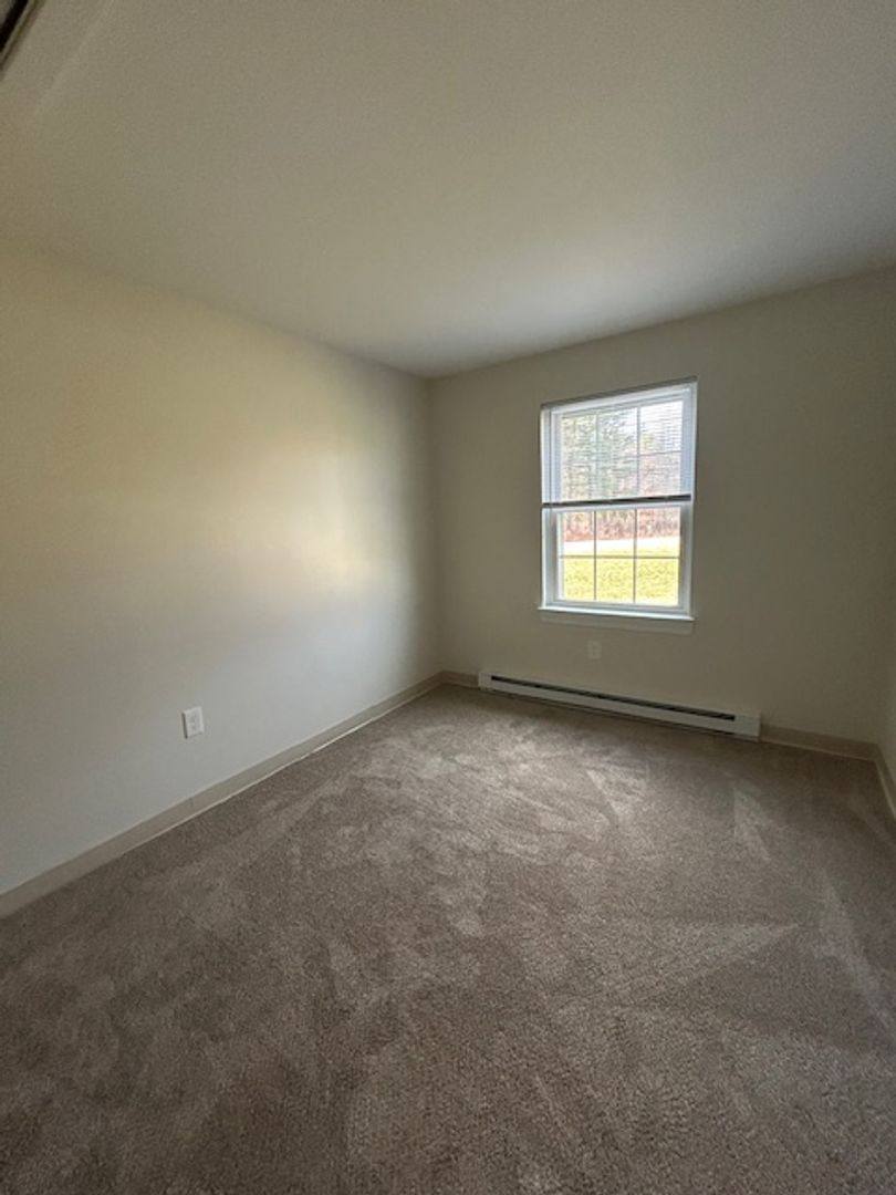 Townhouse for rent at 15 Otter Brook Circle, Rochester, NH 03839